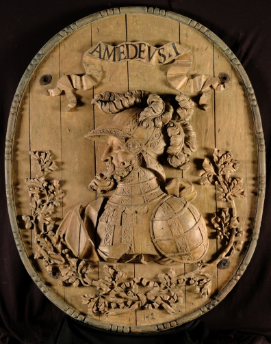 The restoration of the 12 wooden medallions depicting the Savoy dynasty. 