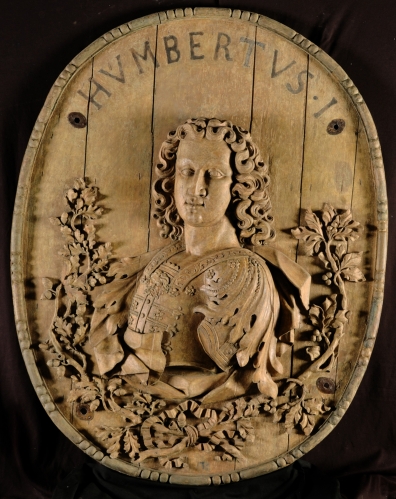 Il restauro dei 12 Medaglioni lignei raffiguranti la dinastia Savoia. Umberto I